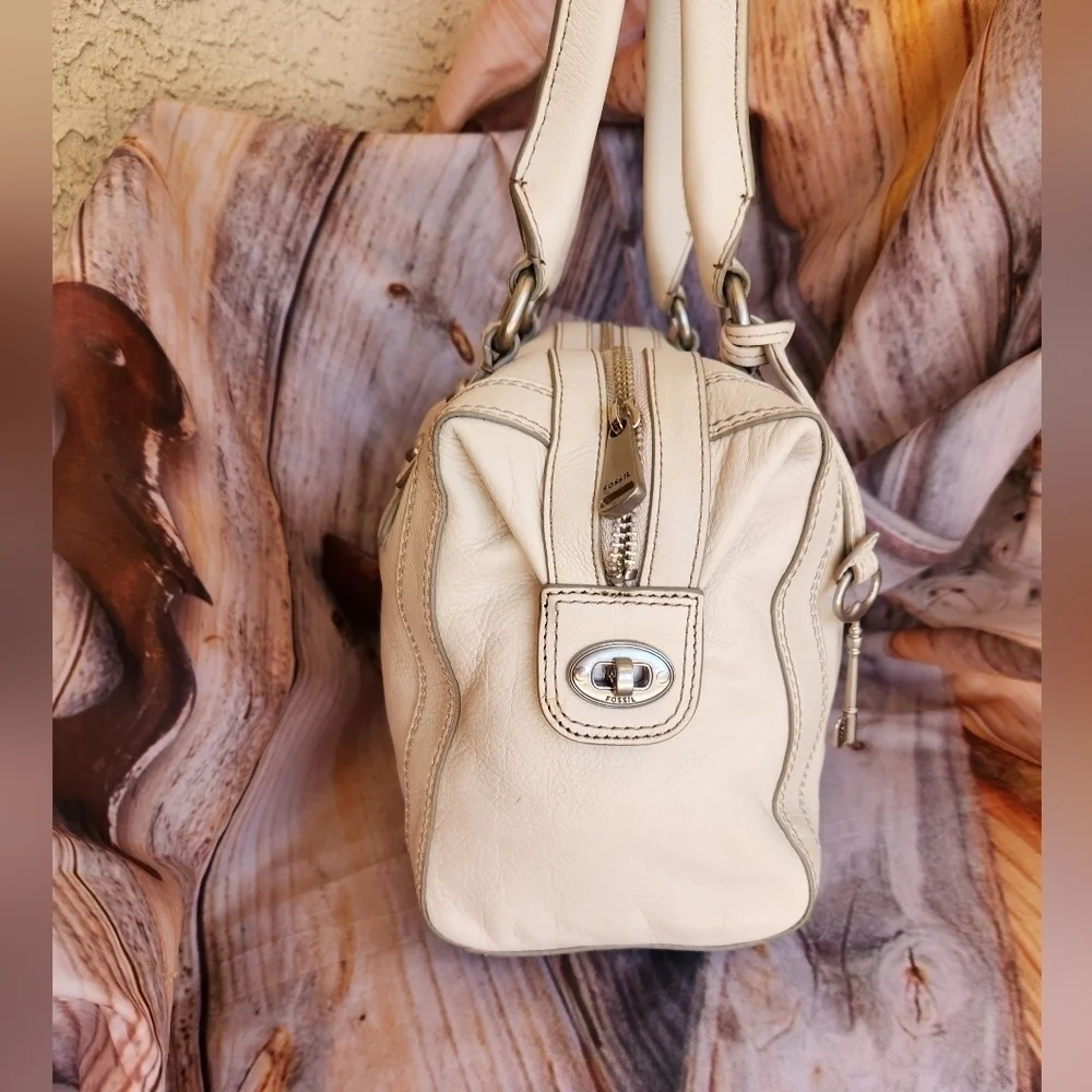 Fossil‎ Bag - Picture 7 of 15